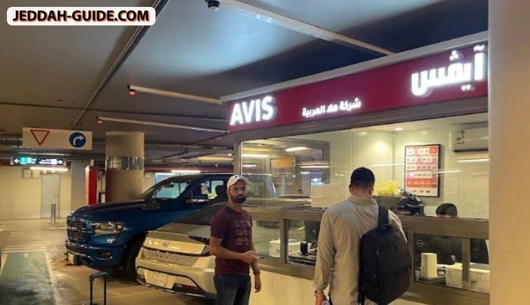 محل أيفس لتأجير السيارات